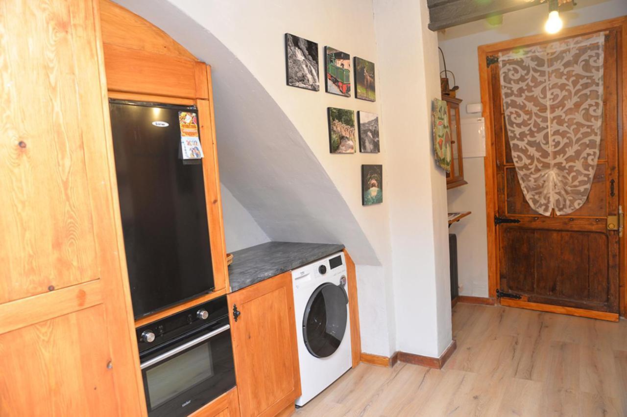 Apartamento Rustico-Moderno 4 Plazas Accesible-Adaptado Pobla De Lillet La Pobla de Lillet Esterno foto